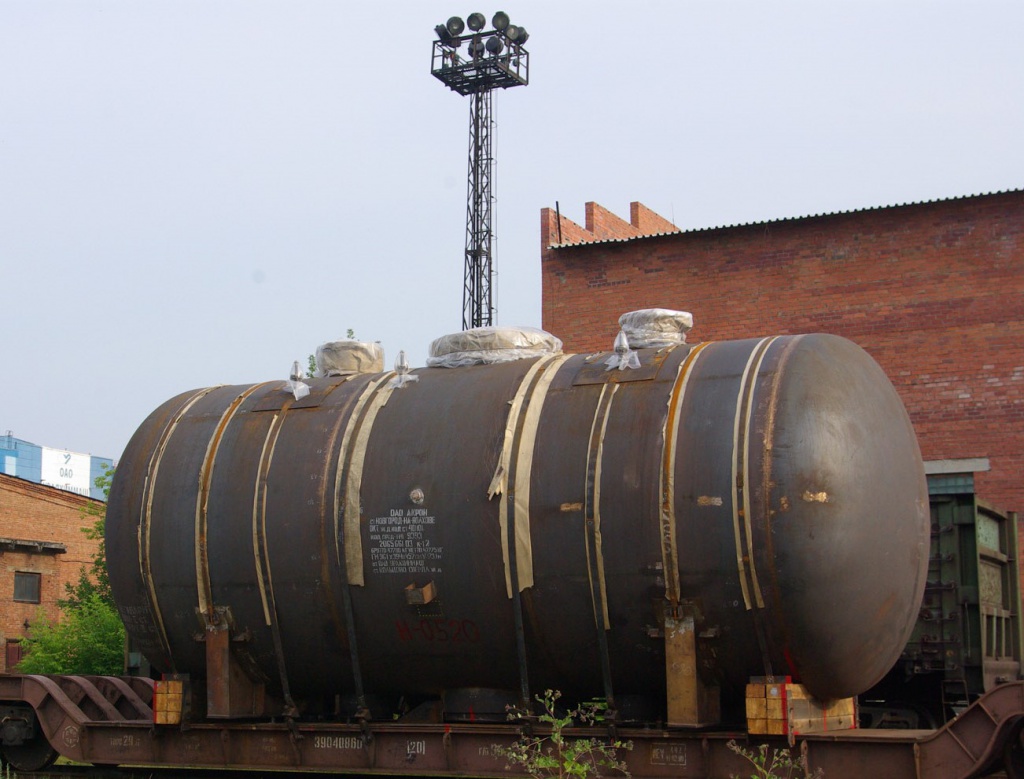 РЕАКТОР ДЛЯ ХИМИЧЕСКИХ РЕАКЦИЙ.JPG